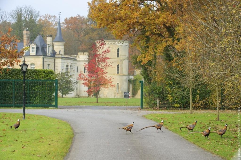 Chateau De Breuil Bed & Breakfast Bruyères-et-Montbérault Eksteriør bilde