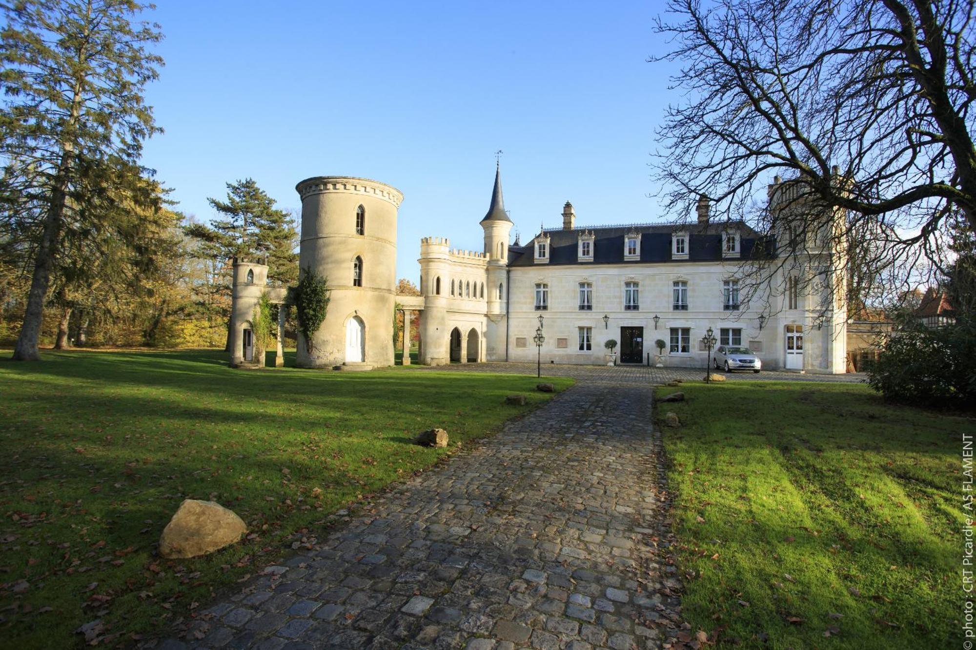 Chateau De Breuil Bed & Breakfast Bruyères-et-Montbérault Rom bilde