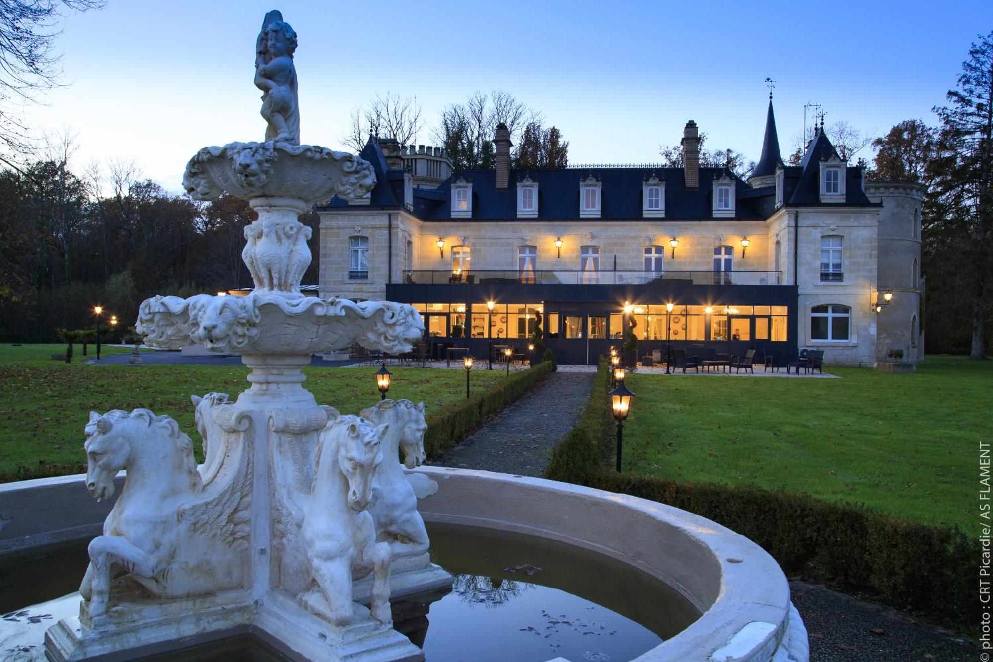 Chateau De Breuil Bed & Breakfast Bruyères-et-Montbérault Eksteriør bilde